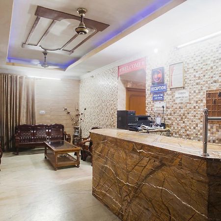 מיראט Hotel Grant Deluxe מראה חיצוני תמונה