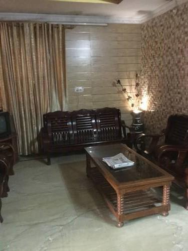 מיראט Hotel Grant Deluxe מראה חיצוני תמונה